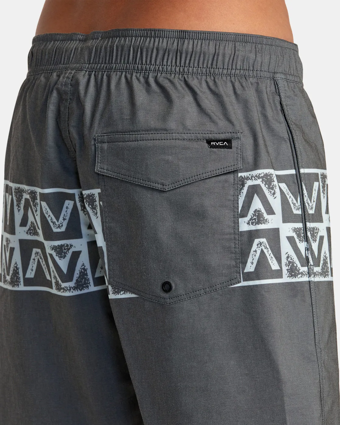 Barnes Elastic Waist Boardshorts 17" - Black Band