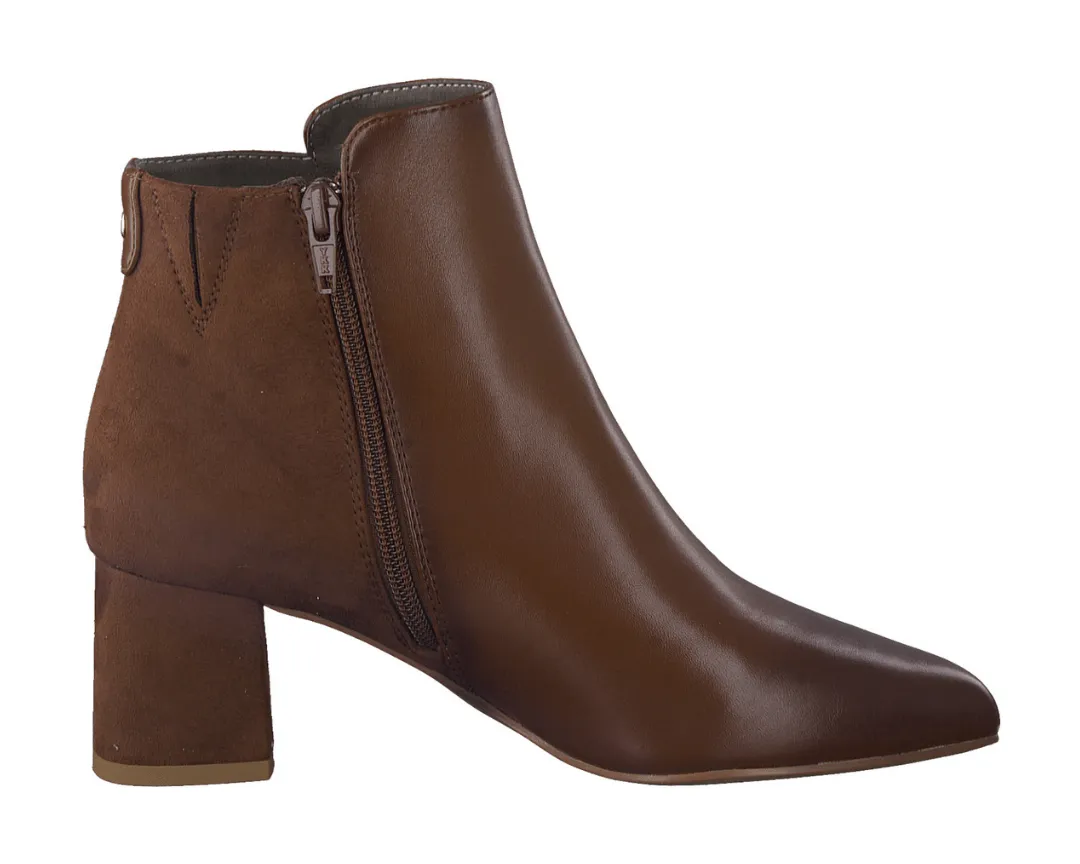 Jana 8-25375-41 305 Cognac