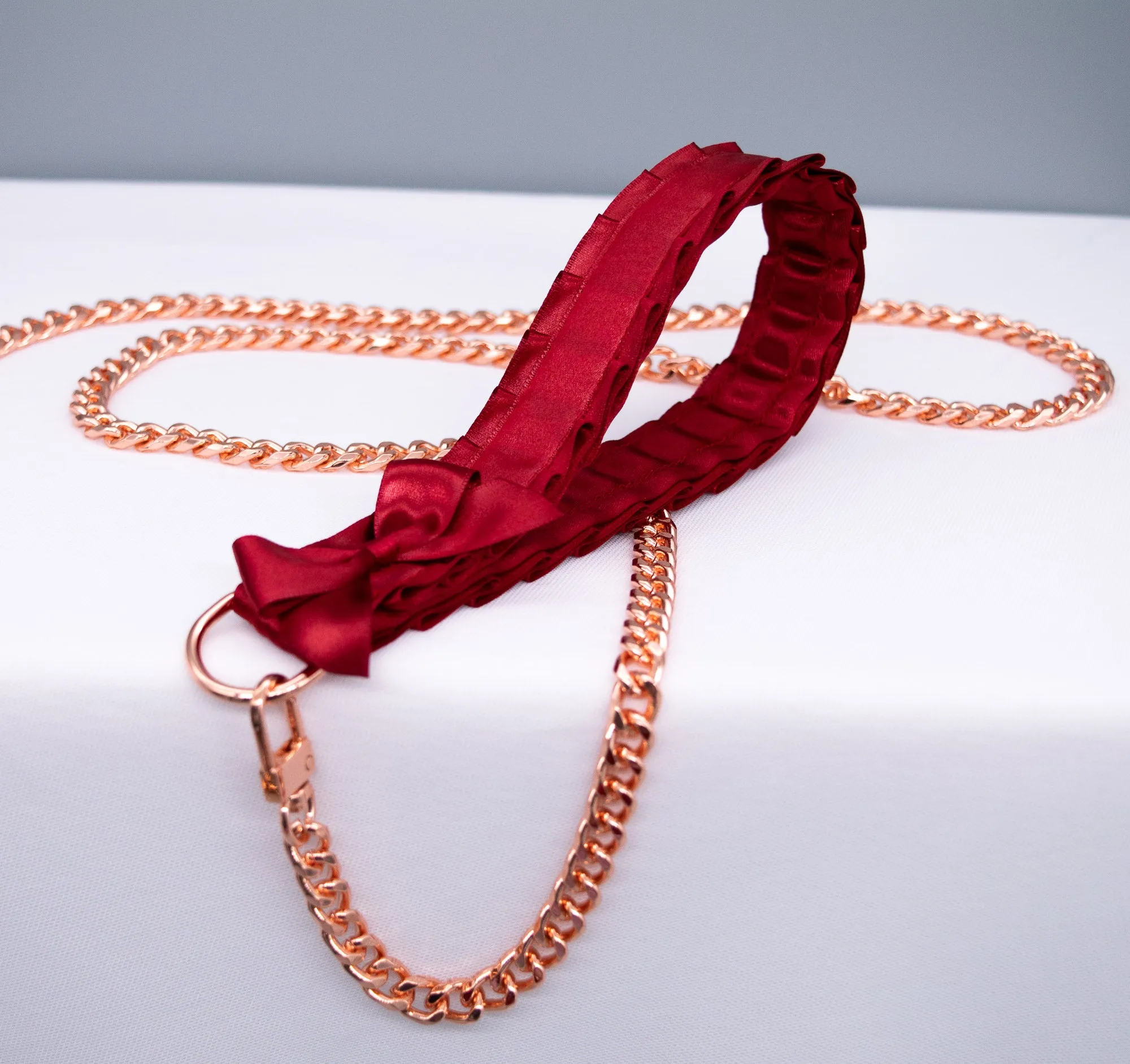 Red and Rose Gold Collar and Leash Set